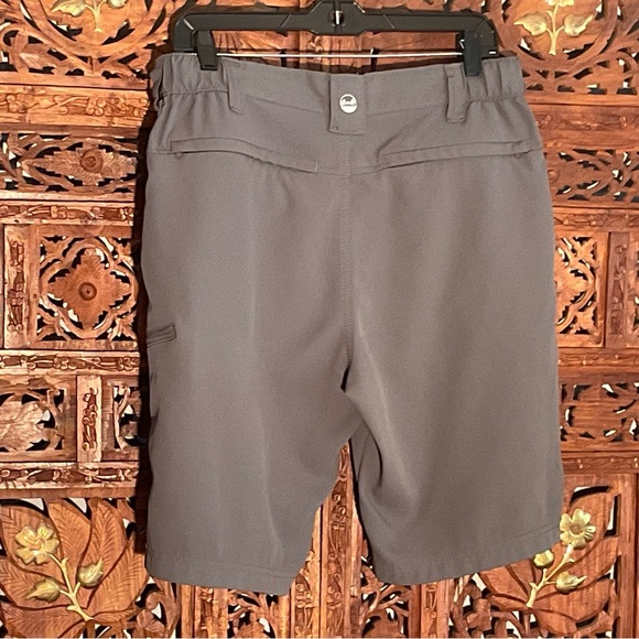 Wrangler Men's 32” Charcoal Tech Cargo Shorts - Picture 3 of 3